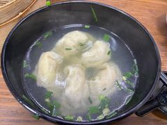 三鲜馄炖-万寿斋(山阴路店)