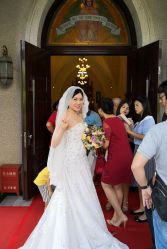 -LANYI COUTURE高级婚纱礼服改衣店