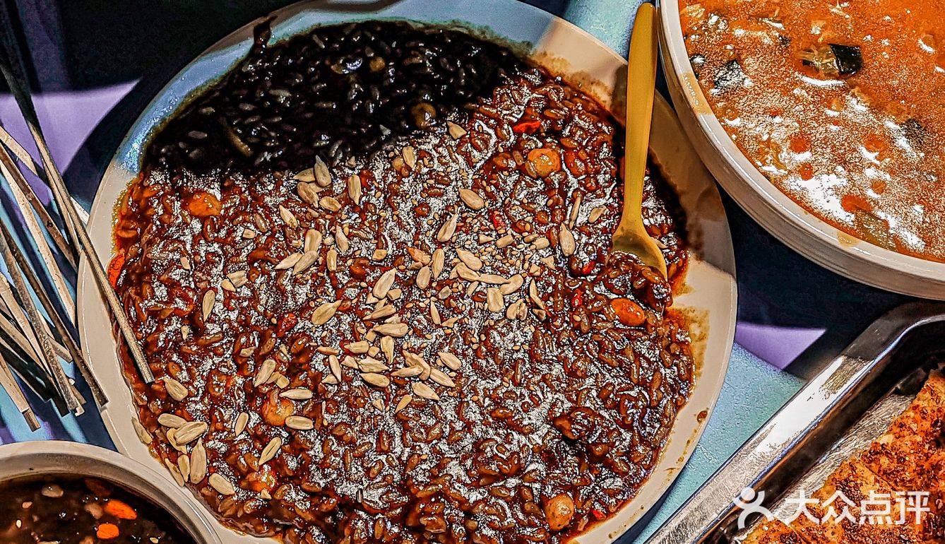 🔥值得N刷‼️十年不涨价的特色烤肉🥩‼️爱了[亲亲]