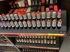 -日上免税店(三径路t3店)