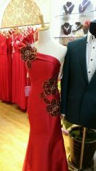 -厦门苏迪尔婚纱礼服批发零售/男装定制