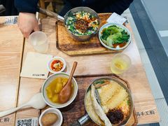 -小满手工粉(上海新世界城店)