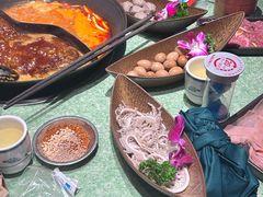 -憨铁匠老火锅(龙岗万科里店)