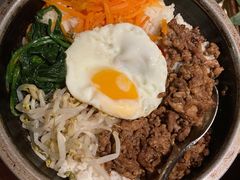 石锅牛肉拌饭-九畋町和牛黑牛烤肉料理(三里屯3·3大厦店)