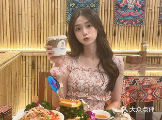 在西双版纳！为了这口菠萝冰一定要来！！！