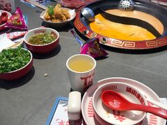 -生活如沸·顺德水牛奶火锅(大学路店)