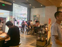 -星巴克臻选(周浦万达店)