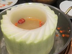 -得意咚瓜·顺德鱼生·冬瓜火锅(深圳首店)