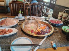 -小天鹅火锅·一线江景洪鼎旗舰店(洪崖洞店)