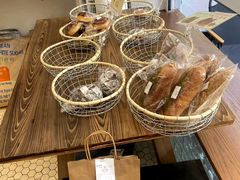 -雀食面包店(钟楼店)