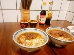 -矮子粉店1985·长沙米粉(湘春路店)