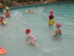 -龙脉温泉室内游泳馆