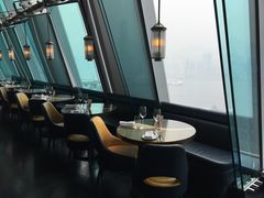 靠窗位-Aqua