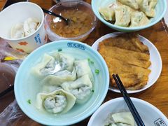 -潘国仙耳光馄饨(黄家阙路店)