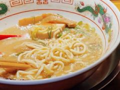 -老龙亭拉面店