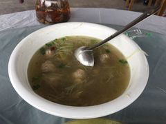 萝卜丸子汤！丸子狠筋道有嚼劲-三岔涧农家乐