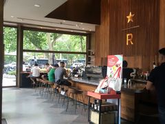 -星巴克臻选(南京艾尚天地店)