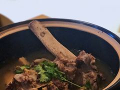 -牛的平方·牛骨鲜炖