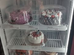 -DQ·蛋糕·冰淇淋(荟聚中心店)