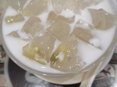 -周大娘牛乳(旧寨古村总店)