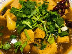 老家炖豆腐-闯关东东北农家菜(崂山石老人店)