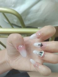 -尤米一站式美甲美睫