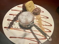 -恰餐厅及酒吧 CHAR Bar & Grill (北京丽都皇冠假日店)