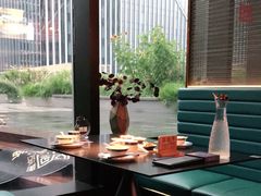 靠窗位-凤凰湘语·湘粤鲜融(浦东旗舰店)