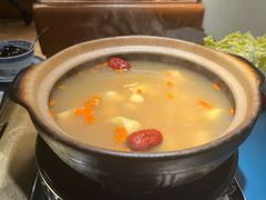 -邹开喜·小海鲜醉鸡煲·潮汕鲜切牛肉店(襄阳北路店)