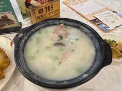 -御满江海鲜酒家(洛溪新城店)