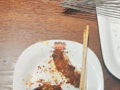-三个大叔烤羊肉串·歌手驻唱·碳烤鲜肉(西三旗店)