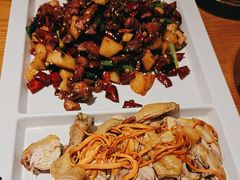 -隔壁老王·家常云南菜(花巷店)