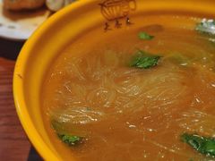 咖喱牛肉粉丝汤-大壶春生煎(四川中路店)