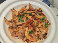 砂窝爆三箘-兰湘子·湘菜小炒(石家庄万象城店)