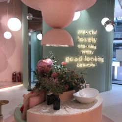 -好看加白色房子