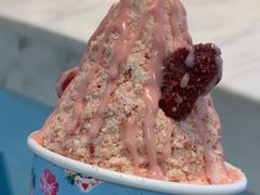 草莓小白兔-BLEUSKA布乳斯佳冰淇淋(金沙印象城店)