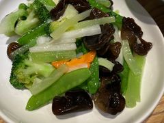 -小镇大厨新概念复合中餐厅(万达广场大连高新店)
