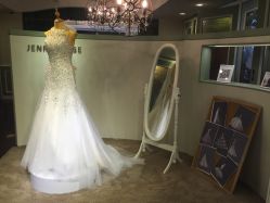 -LANYI COUTURE高级婚纱礼服改衣店
