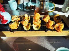 秘制芥味沙律蘸虾球-荷府私房菜