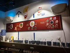 -尚尚仙·酸汤猪手·猪肚鸡火锅(华联万柳购物中心店)