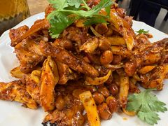 -喝丢一只鞋海鲜烧烤·海肠捞饭(东关街店)