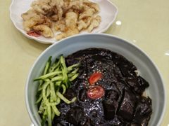 -服务大楼冷面(延大店)