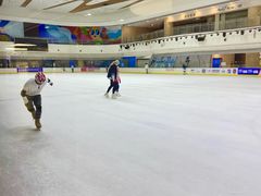 -冠军冰场CHAMPION RINK(环球银泰城店)