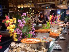 自助取餐区-钱小奴海鲜自助黑金店(杭州滨江龙湖店)