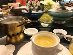 即位鱼翅-半岛翡丽海鲜自助餐厅(观风亭店)