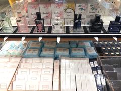 -名创优品(广东省广州琶洲保利广场店)