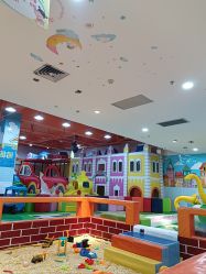 -嗨皮儿童乐园(万福广场店)