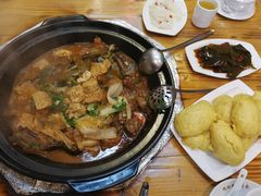 -山妹子铁锅炖