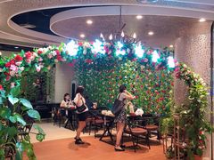 -舌尖上的食缘花园主题餐厅