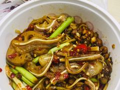 -周真真南昌拌粉·瓦罐汤(敦化路店)